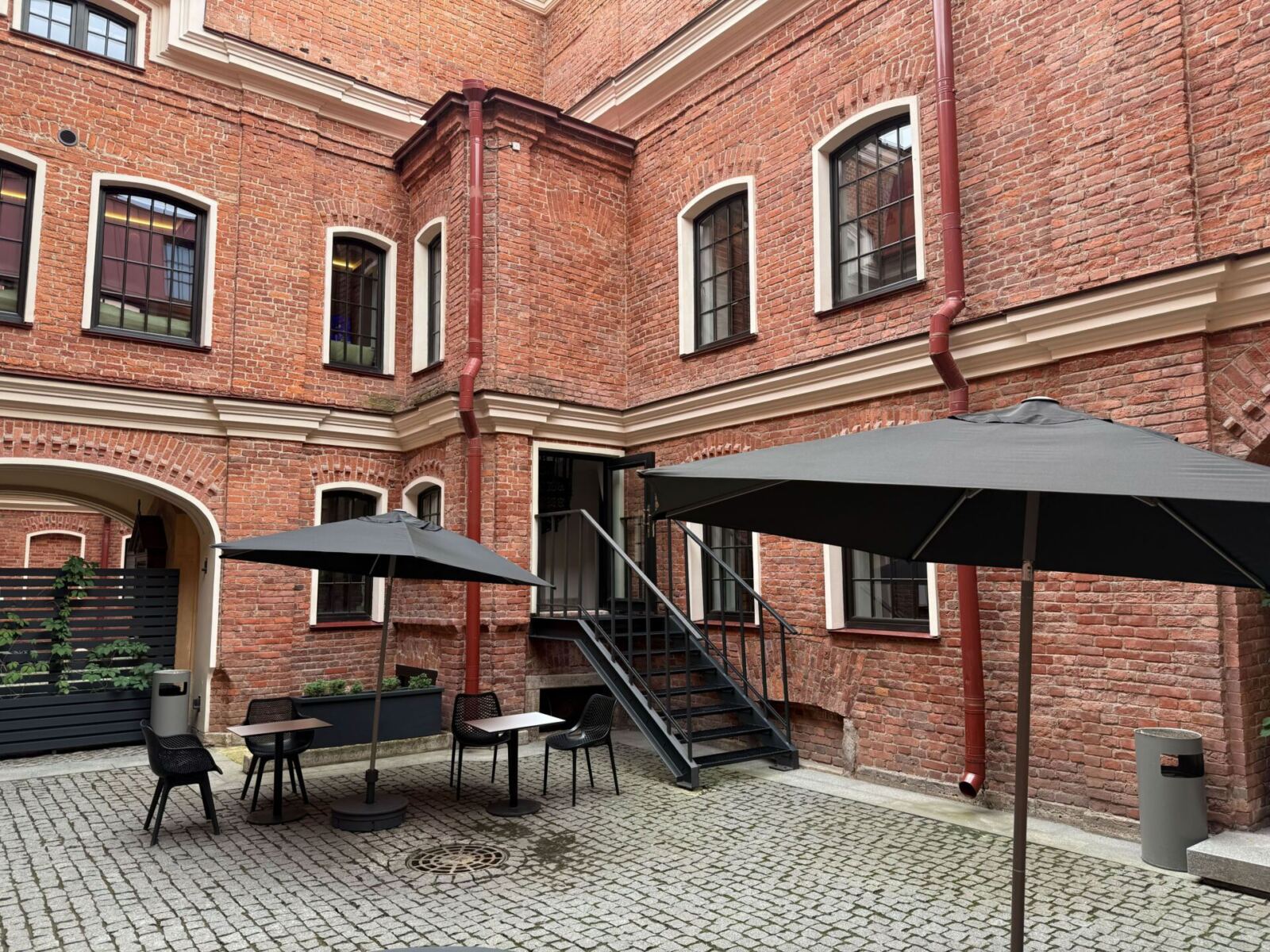 Уличная территория