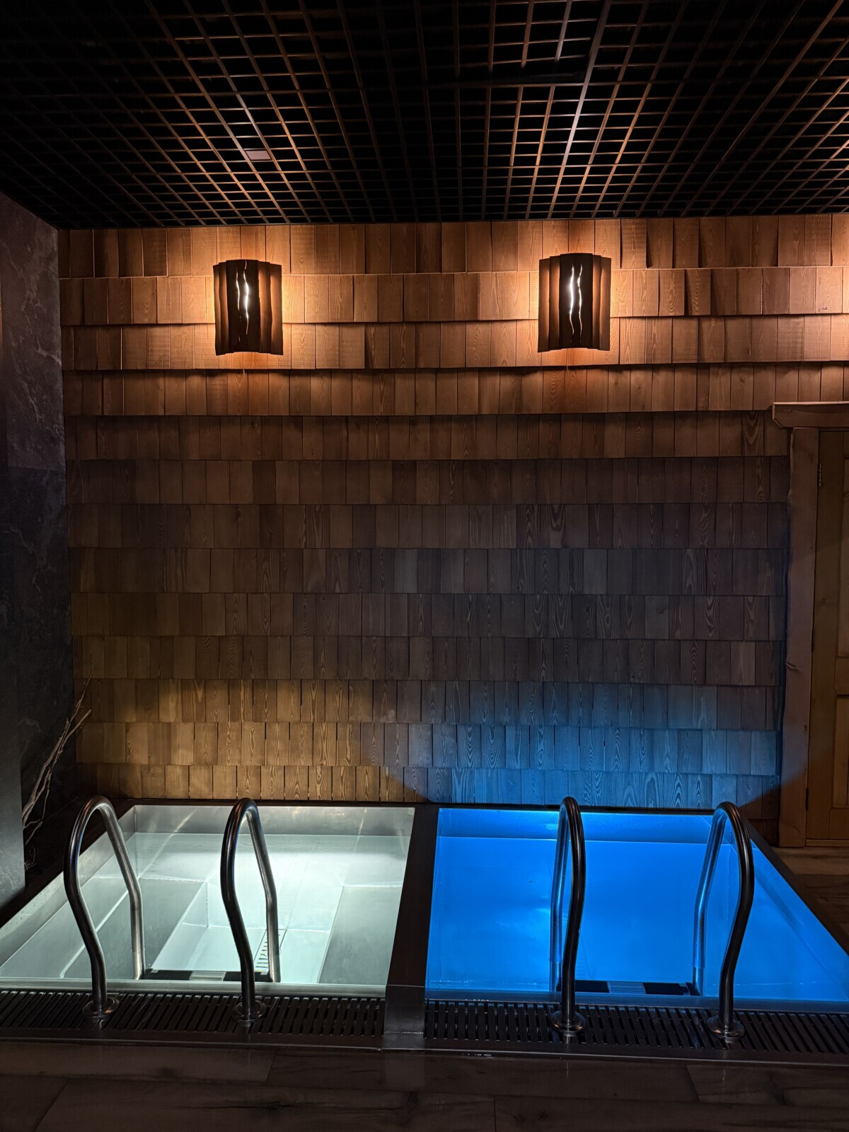 Ледяная и теплая купели