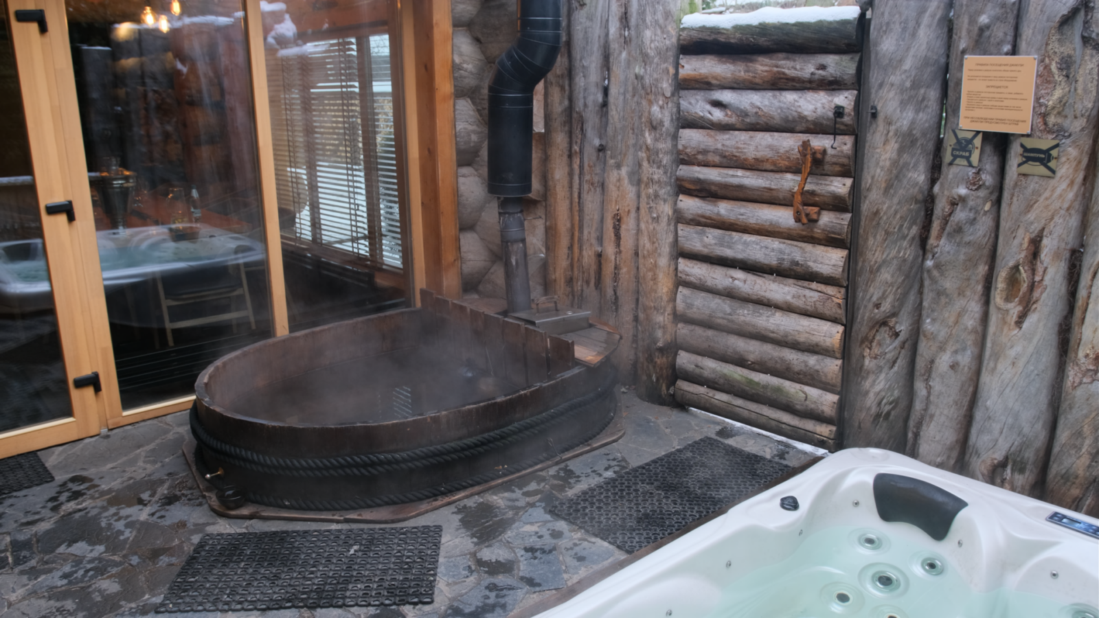 Теплый чан и джакузи