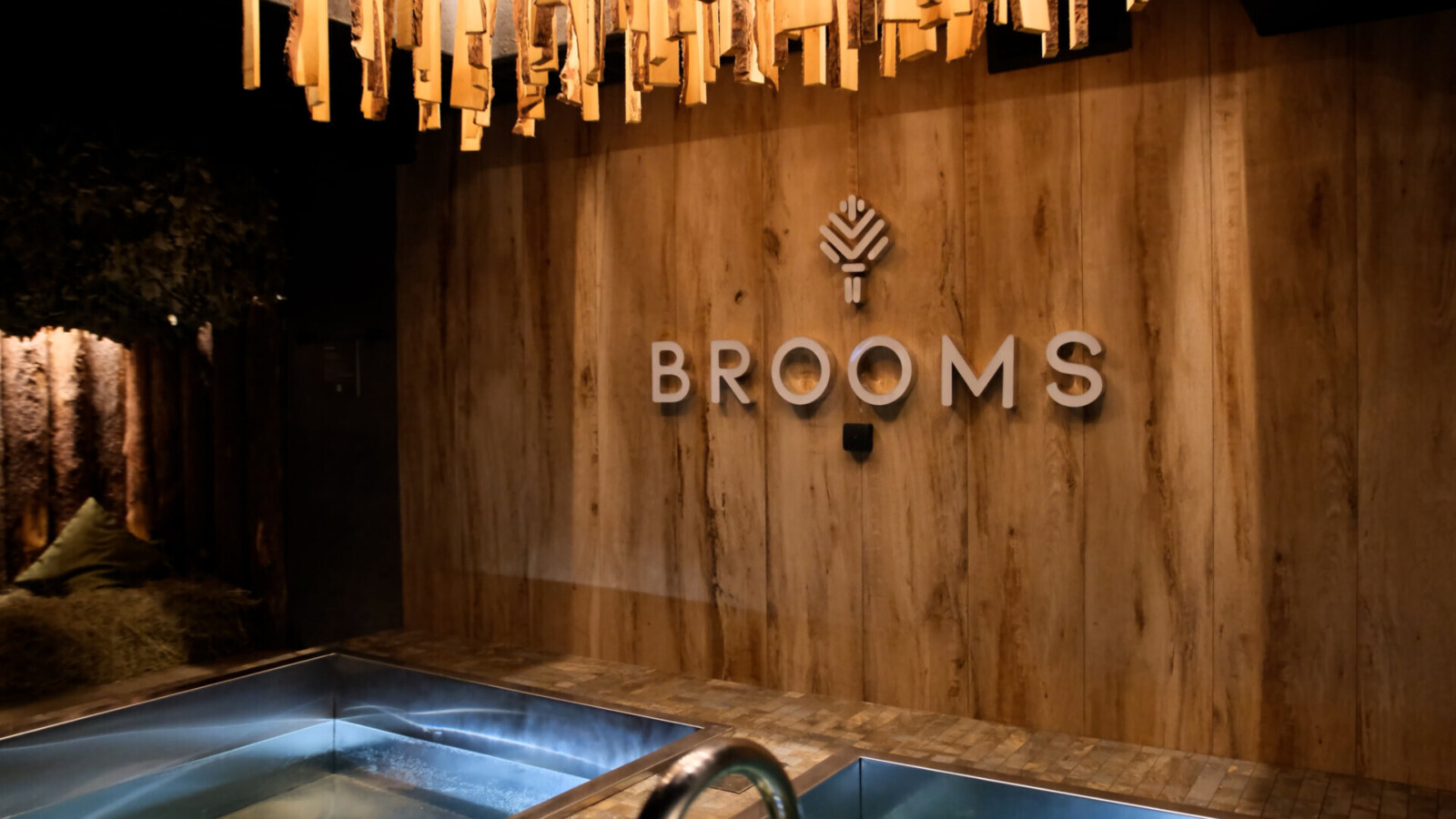 Малое отделение Brooms